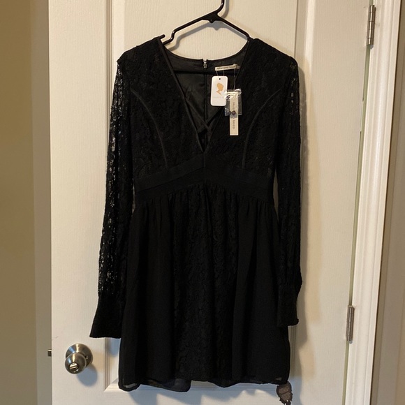 Medium Mustard Seed Black Lace Dress - Picture 1 of 4